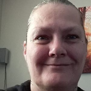 Meet your Posher, Evelyn